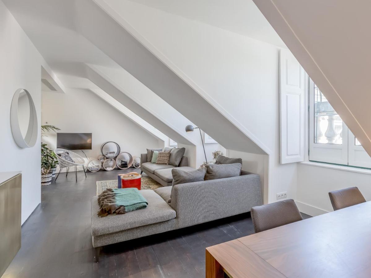 Appartamento Principe Real Charming Garden View Flat At The Heart Of Lisbona Esterno foto