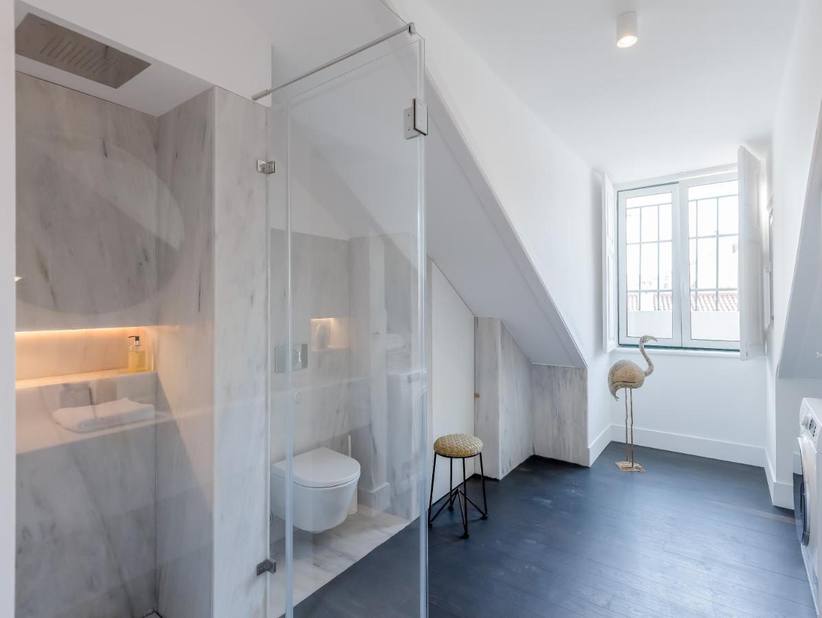 Appartamento Principe Real Charming Garden View Flat At The Heart Of Lisbona Esterno foto