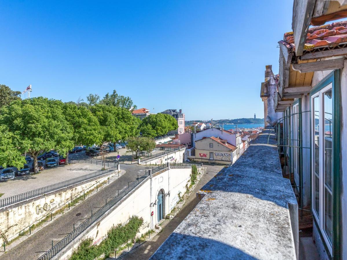 Appartamento Principe Real Charming Garden View Flat At The Heart Of Lisbona Esterno foto