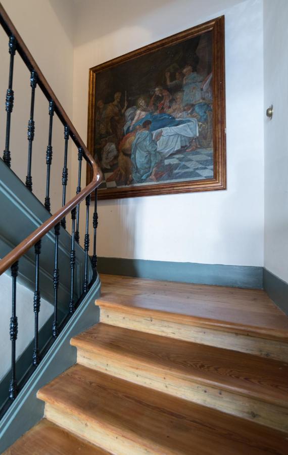 Appartamento Principe Real Charming Garden View Flat At The Heart Of Lisbona Esterno foto